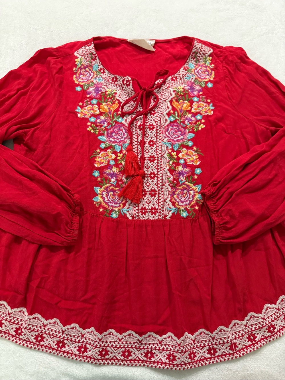 Savanna Jane Red Blouse Embroidery & Tassels Size Large D81